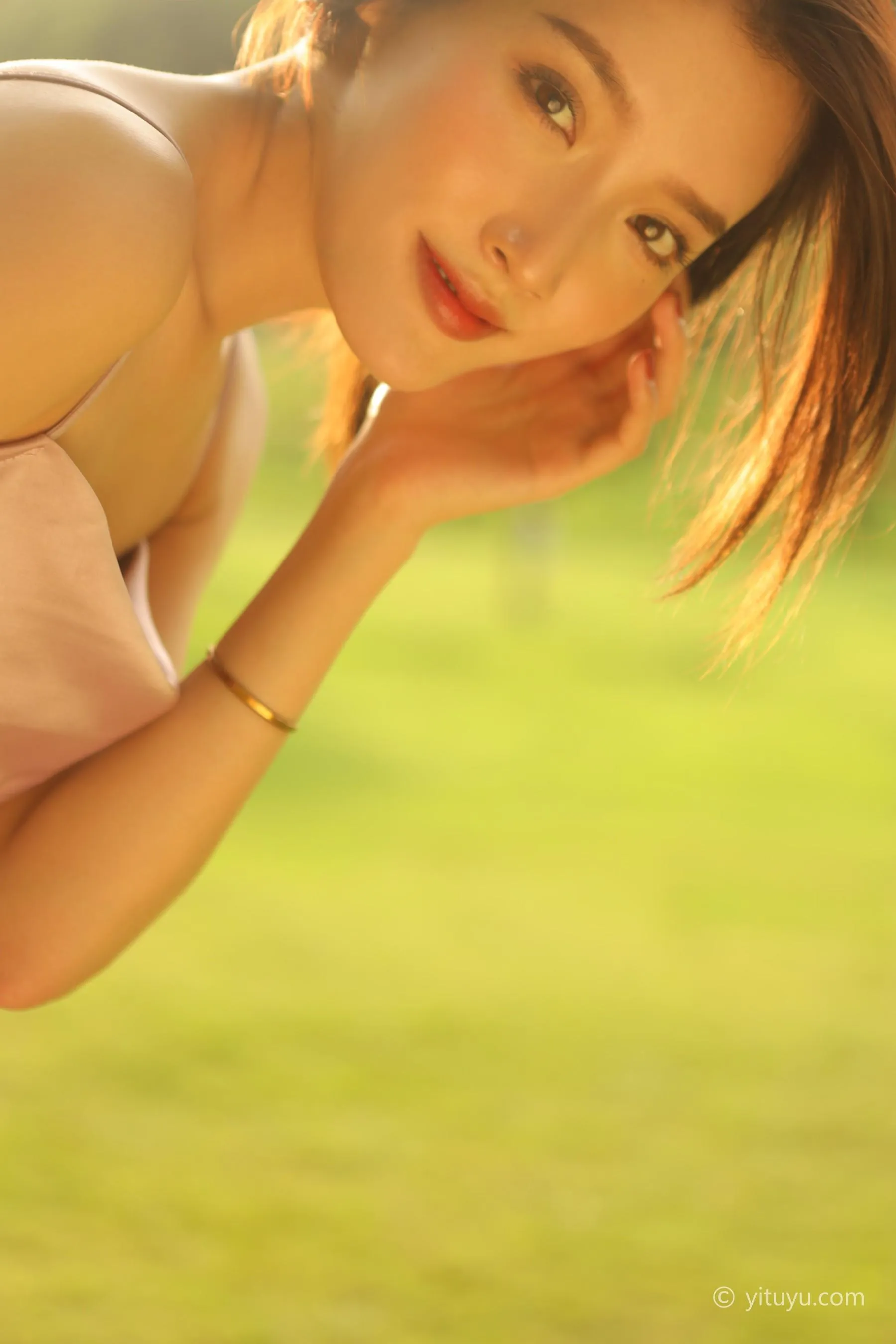 [YITUYU艺图语]2021.05.14 她，ta 巧玲 [31P]插图2